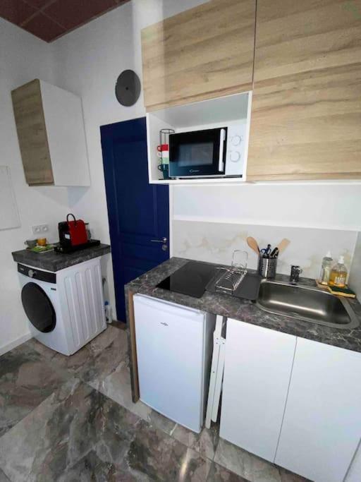 Apt Charmant, Proche Gare Et Centre Historique - Climatisation Et Wifi Montpellier Exterior photo